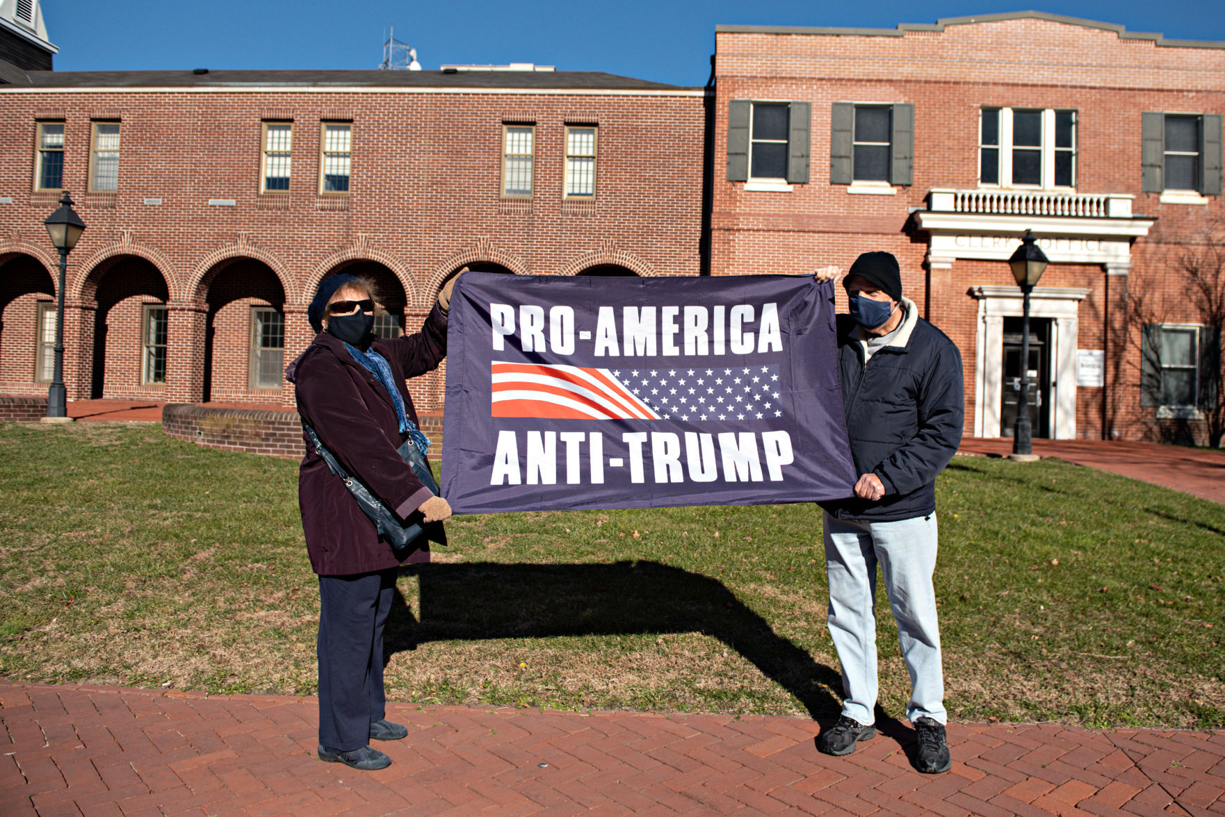 011021_nws_vandrewprotest